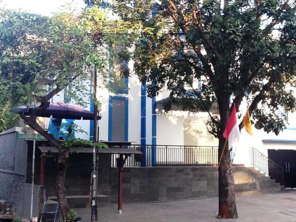 Pondok Malabar Guest House Jakarta Exterior photo